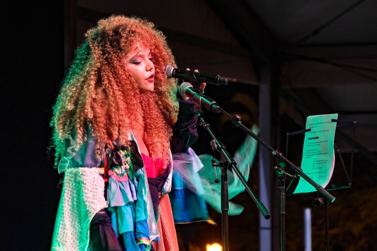 Lançamento do livro Inferninho, de Natasha Felix, une performance e poesia no Recife