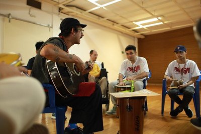 Sarau inclusivo “Soneto em Cena” celebra diversidade na Galeria Olido